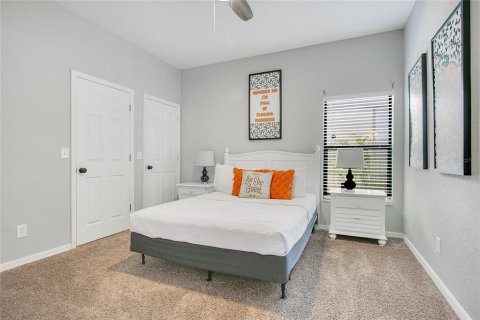 Casa en venta en Kissimmee, Florida, 4 dormitorios, 146.88 m2 № 1899911 - foto 16