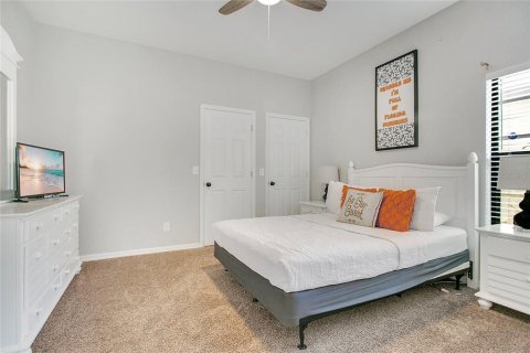 Casa en venta en Kissimmee, Florida, 4 dormitorios, 146.88 m2 № 1899911 - foto 15