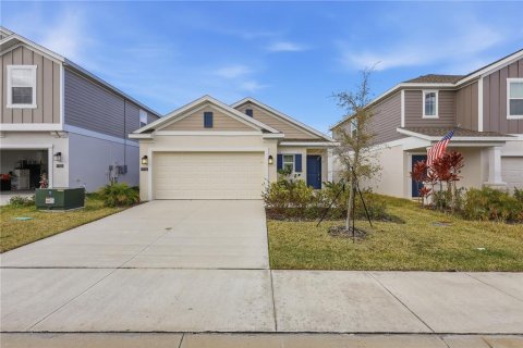 Villa ou maison à louer à Davenport, Floride: 3 chambres, 136.57 m2 № 2407108 - photo 2
