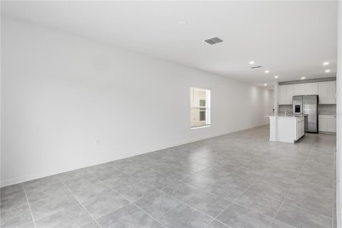 Villa ou maison à louer à Davenport, Floride: 3 chambres, 136.57 m2 № 2407108 - photo 12