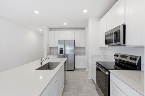 Villa ou maison à louer à Davenport, Floride: 3 chambres, 136.57 m2 № 2407108 - photo 8