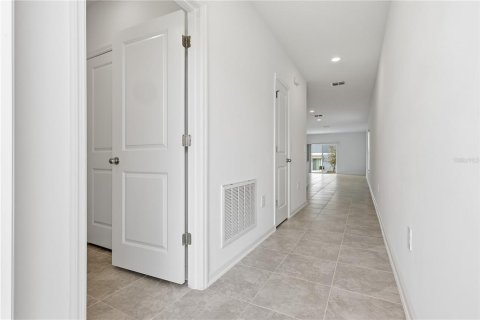 Villa ou maison à louer à Davenport, Floride: 3 chambres, 136.57 m2 № 2407108 - photo 3