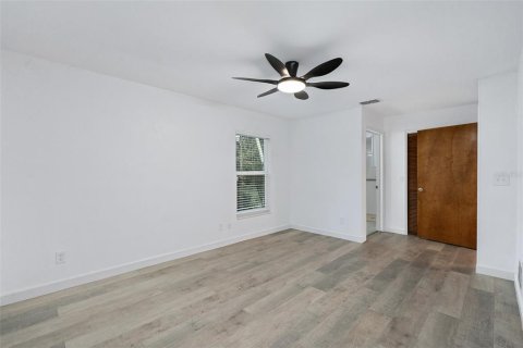 House in Daytona Beach, Florida 3 bedrooms, 147.53 sq.m. № 2429424 - photo 29
