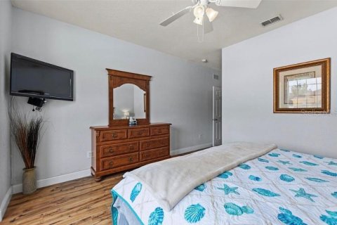 Condo in Davenport, Florida, 4 bedrooms  № 1788031 - photo 12
