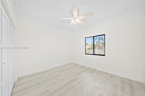 Villa ou maison à vendre à Miami, Floride: 4 chambres, 162.49 m2 № 2046229 - photo 19