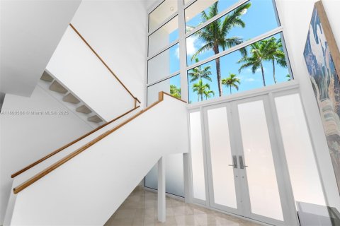 Casa en venta en Pinecrest, Florida, 6 dormitorios, 520.53 m2 № 1683610 - foto 25