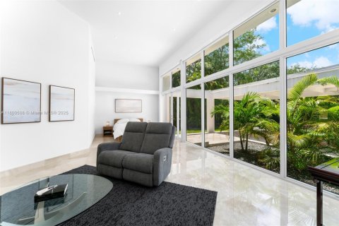 Casa en venta en Pinecrest, Florida, 6 dormitorios, 520.53 m2 № 1683610 - foto 10