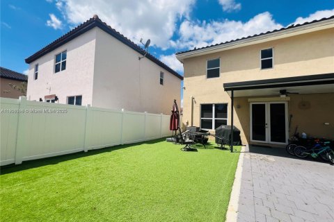 Купить виллу или дом в Майами, Флорида 5 спален, 281.59м2, № 1962983 - фото 30
