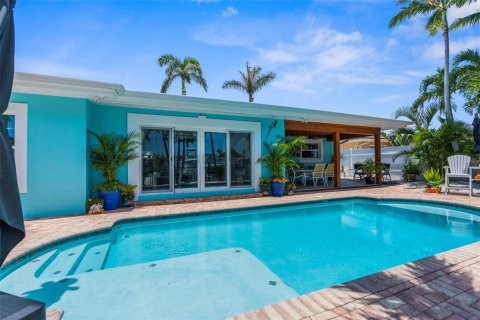 Casa en venta en Saint Petersburg, Florida, 3 dormitorios, 156.45 m2 № 1876798 - foto 24