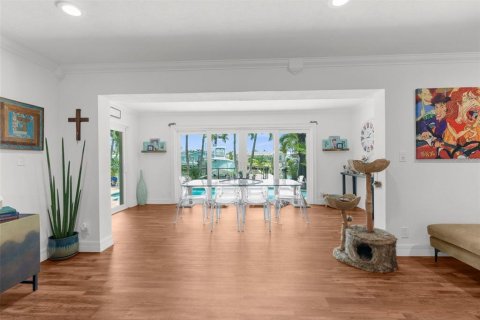 Casa en venta en Saint Petersburg, Florida, 3 dormitorios, 156.45 m2 № 1876798 - foto 4