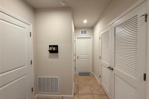 Villa ou maison à vendre à Haines City, Floride: 4 chambres, 160.63 m2 № 2322682 - photo 8