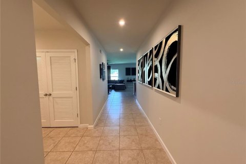 Villa ou maison à vendre à Haines City, Floride: 4 chambres, 160.63 m2 № 2322682 - photo 7