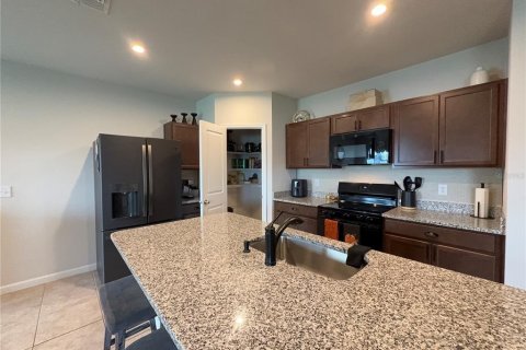 Villa ou maison à vendre à Haines City, Floride: 4 chambres, 160.63 m2 № 2322682 - photo 15