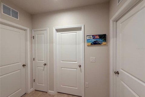 Villa ou maison à vendre à Haines City, Floride: 4 chambres, 160.63 m2 № 2322682 - photo 3