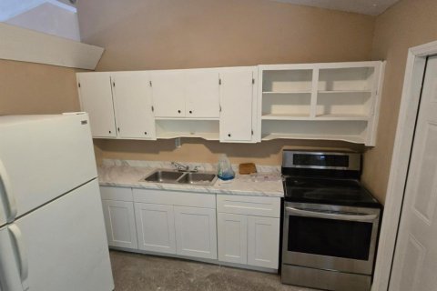 Apartment in Pompano Beach, Florida 3 bedrooms, 102.19 sq.m. № 2083860 - photo 2