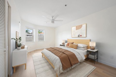 Townhouse in Jupiter, Florida 4 bedrooms, 212.75 sq.m. № 2248377 - photo 24