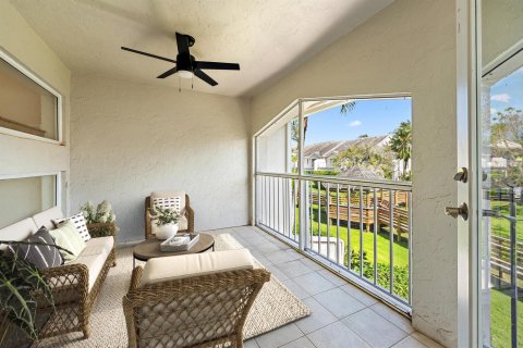 Townhouse in Jupiter, Florida 4 bedrooms, 212.75 sq.m. № 2248377 - photo 17