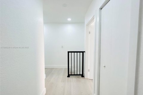 Copropriété à louer à Hialeah, Floride: 2 chambres, 94.3 m2 № 1893449 - photo 23