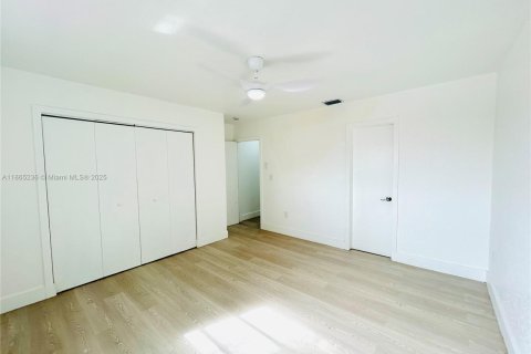 Copropriété à louer à Hialeah, Floride: 2 chambres, 94.3 m2 № 1893449 - photo 21