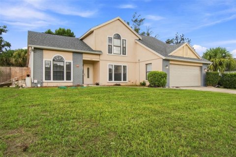 Villa ou maison à Orlando, Floride 4 chambres, 240.99 m2 № 2362370