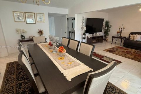 Casa en venta en Delray Beach, Florida, 3 dormitorios, 129.41 m2 № 2035167 - foto 5