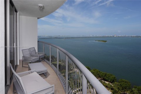 Copropriété à louer à Miami, Floride: 2 chambres, 97.36 m2 № 2077209 - photo 1