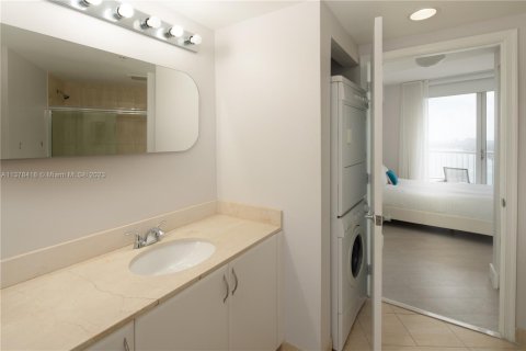 Copropriété à louer à Miami, Floride: 2 chambres, 97.36 m2 № 2077209 - photo 19