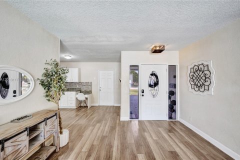 Villa ou maison à vendre à Coral Springs, Floride: 3 chambres, 140.1 m2 № 2073439 - photo 11
