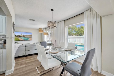 Villa ou maison à vendre à Coral Springs, Floride: 3 chambres, 140.1 m2 № 2073439 - photo 23