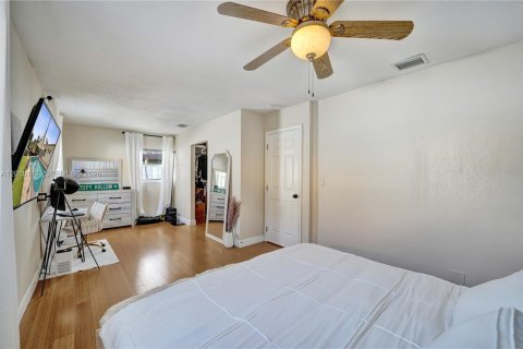 Villa ou maison à vendre à Coral Springs, Floride: 3 chambres, 140.1 m2 № 2073439 - photo 27