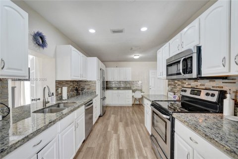 Villa ou maison à vendre à Coral Springs, Floride: 3 chambres, 140.1 m2 № 2073439 - photo 16