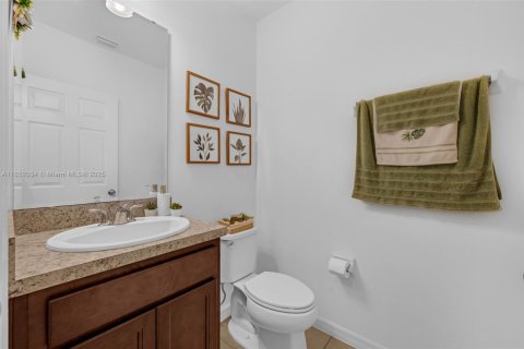 House in Davenport, Florida 4 bedrooms № 1875708 - photo 22