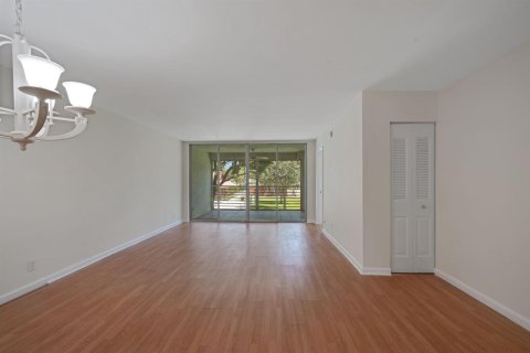 Copropriété à vendre à Davie, Floride: 3 chambres, 104.42 m2 № 2409274 - photo 9
