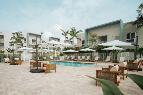 Condo in Dania Beach, Florida, 1 bedroom  № 1940972 - photo 15