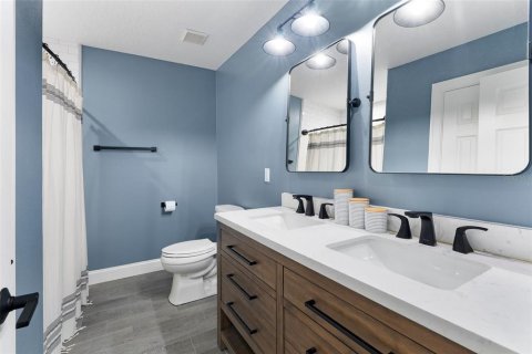 Casa en venta en Orlando, Florida, 4 dormitorios, 296.82 m2 № 1904691 - foto 29