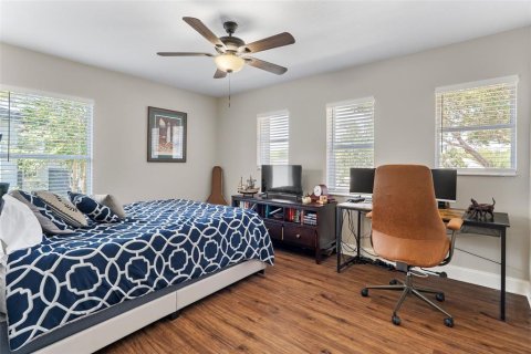 Casa en venta en Orlando, Florida, 4 dormitorios, 296.82 m2 № 1904691 - foto 25