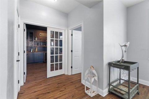 Casa en venta en Orlando, Florida, 4 dormitorios, 296.82 m2 № 1904691 - foto 4