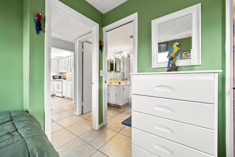 Condo in Jupiter, Florida, 2 bedrooms № 2401228 - photo 18