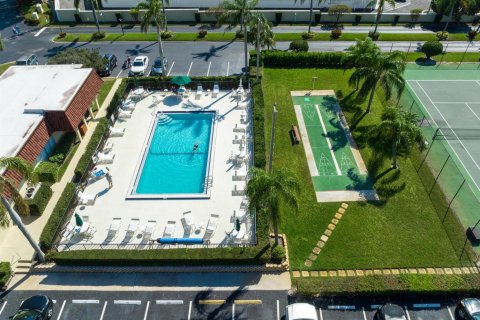 Condo in Jupiter, Florida, 2 bedrooms № 2401228 - photo 28
