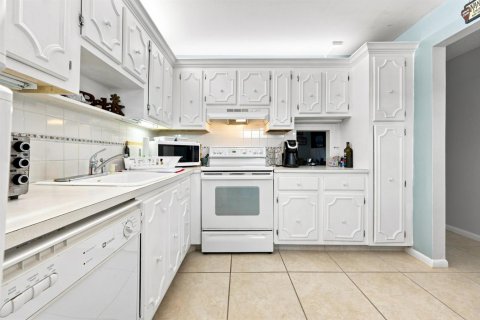 Condo in Jupiter, Florida, 2 bedrooms № 2401228 - photo 7