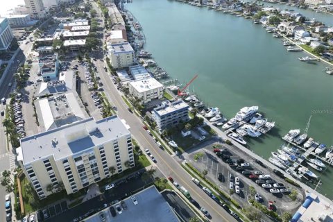 Copropriété à vendre à Clearwater, Floride: 1 chambre, 37.63 m2 № 2099599 - photo 4