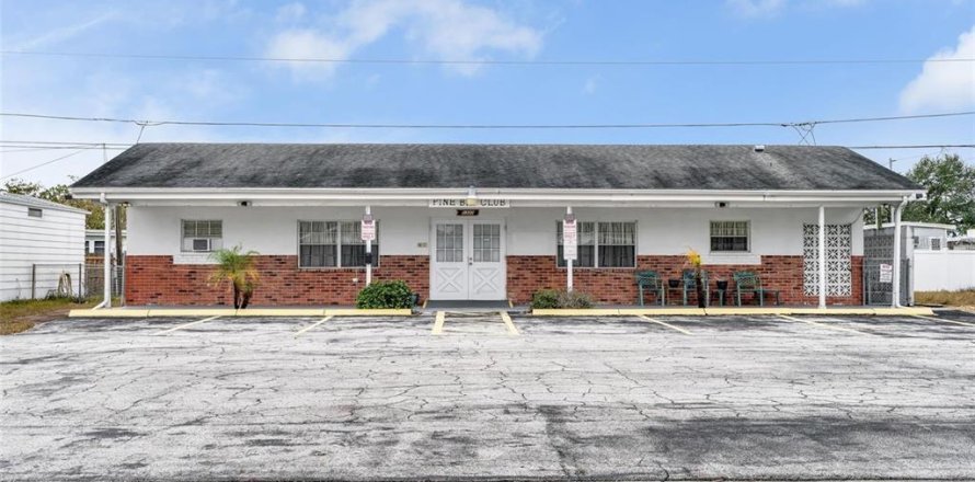 Villa ou maison à Saint Petersburg, Floride 3 chambres, 143.44 m2 № 1638056