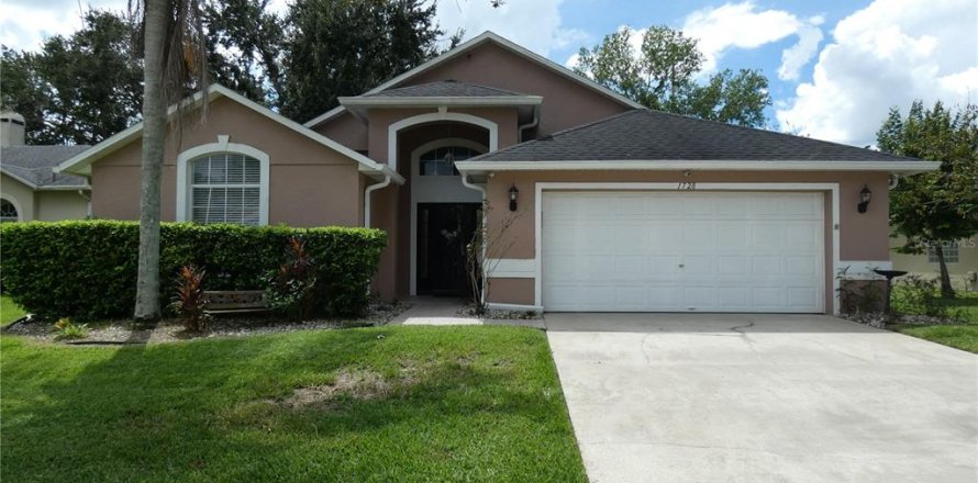 Villa ou maison à Oviedo, Floride 4 chambres, 186.27 m2 № 2355917