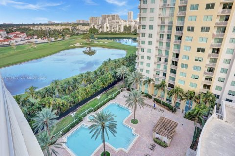 Copropriété à vendre à Hallandale Beach, Floride: 3 chambres, 162.67 m2 № 2033743 - photo 18