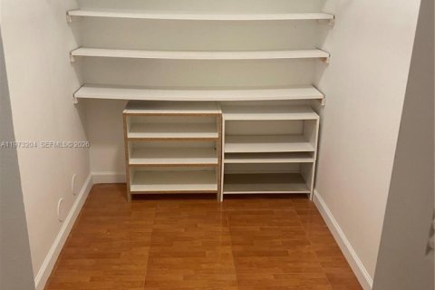 Condominio en venta en Pompano Beach, Florida, 2 dormitorios, 91.04 m2 № 2033881 - foto 8