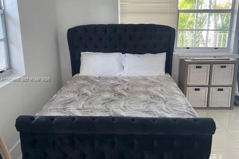 Condominio en alquiler en Miami Beach, Florida, 46.73 m2 № 2010552 - foto 8