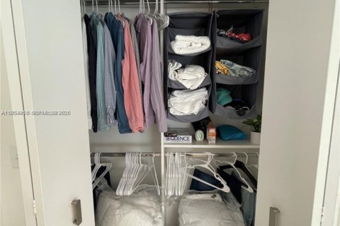 Condominio en alquiler en Miami Beach, Florida, 46.73 m2 № 2010552 - foto 18