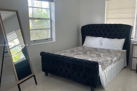 Condominio en alquiler en Miami Beach, Florida, 46.73 m2 № 2010552 - foto 9