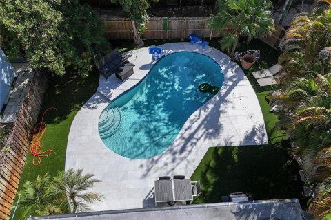 House in Fort Lauderdale, Florida 3 bedrooms, 138.42 sq.m. № 2402427 - photo 29