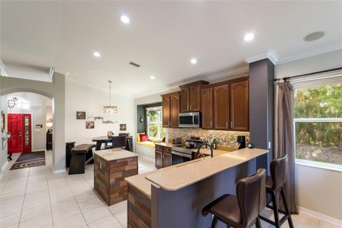 House in Bradenton, Florida 4 bedrooms, 187.01 sq.m. № 2396215 - photo 17